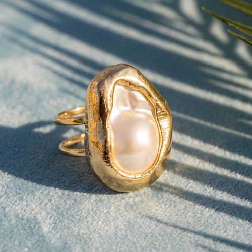 Baroque Pearl Molten Frame Statement Ring