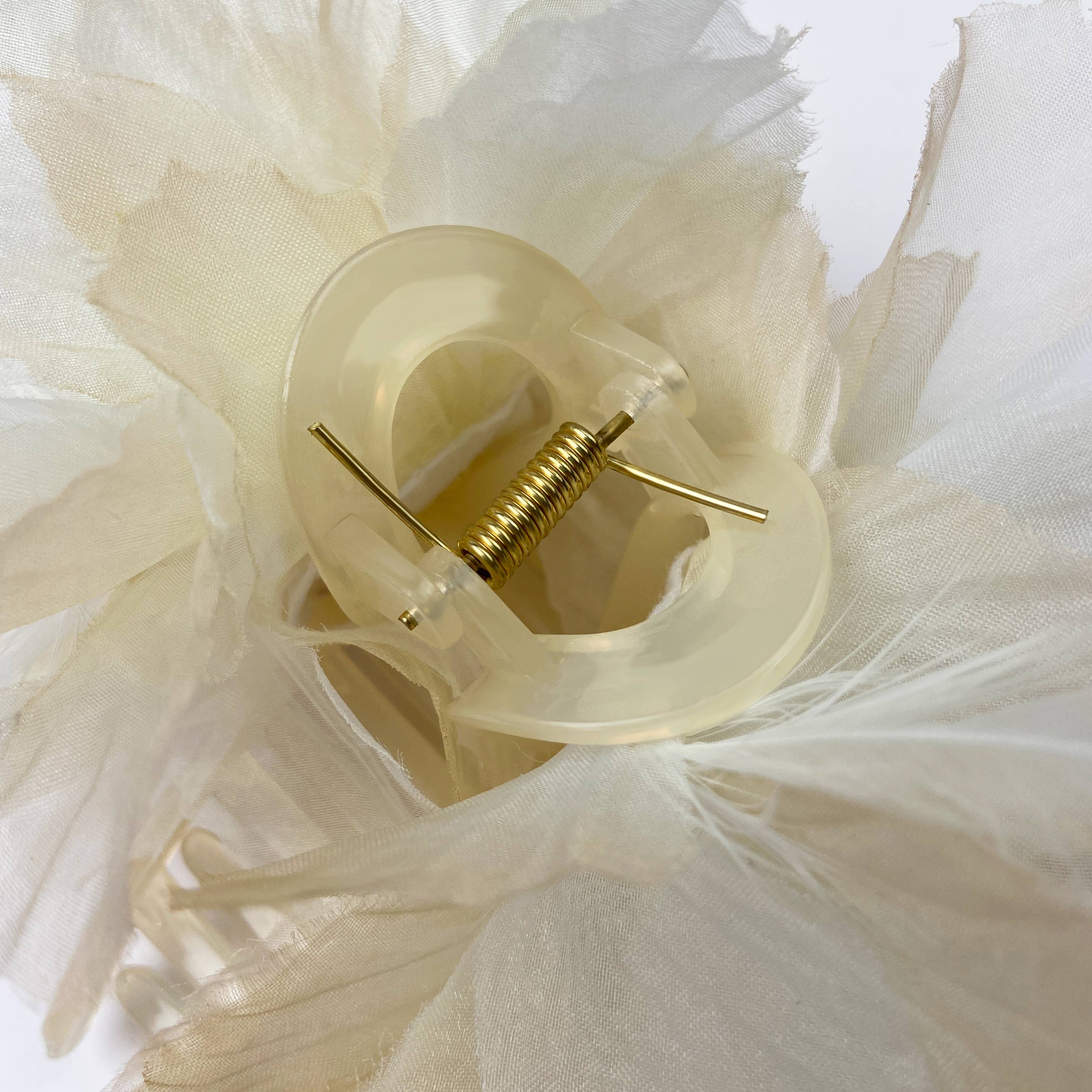 Pearl Feather Flower Hair Clip