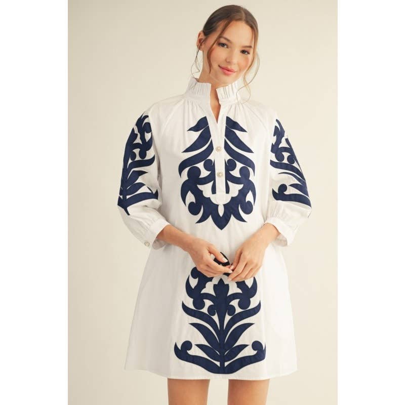 NEW floral applique shift dress