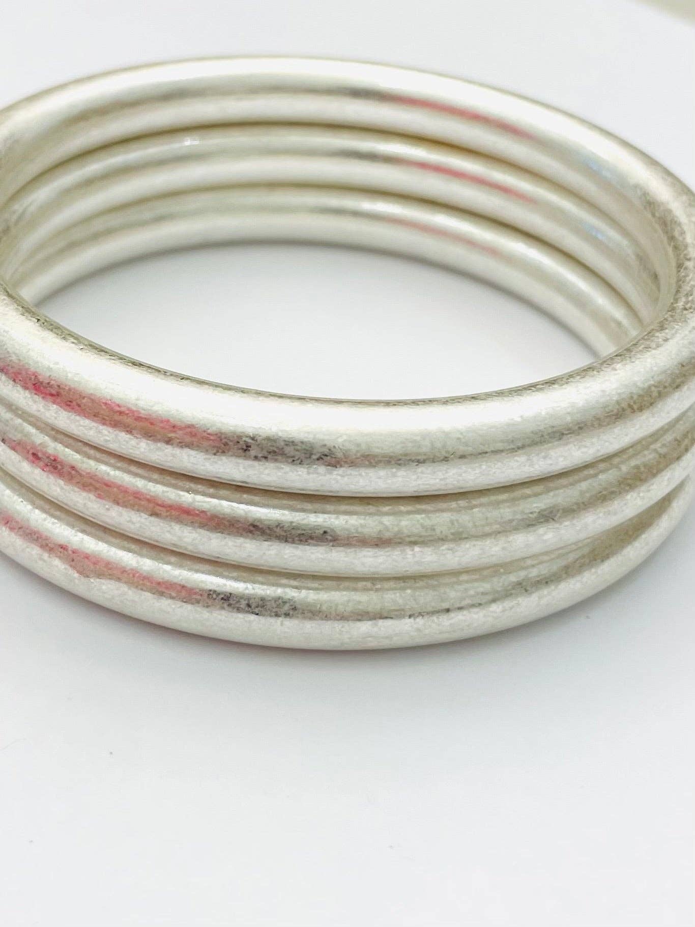 CHIC - Bold Vintage Bangles (set of 3)(matte silver) BR512