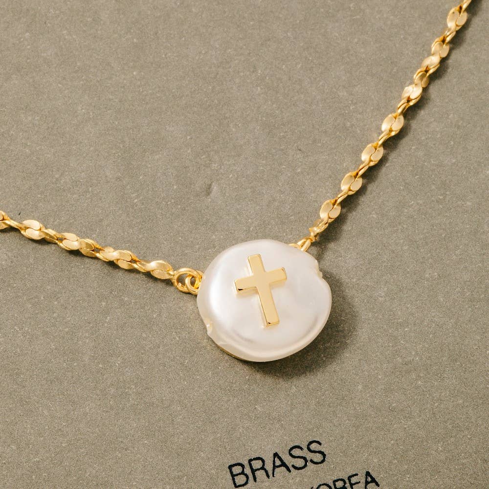 Cross On Pearl Pendant Chain Necklace
