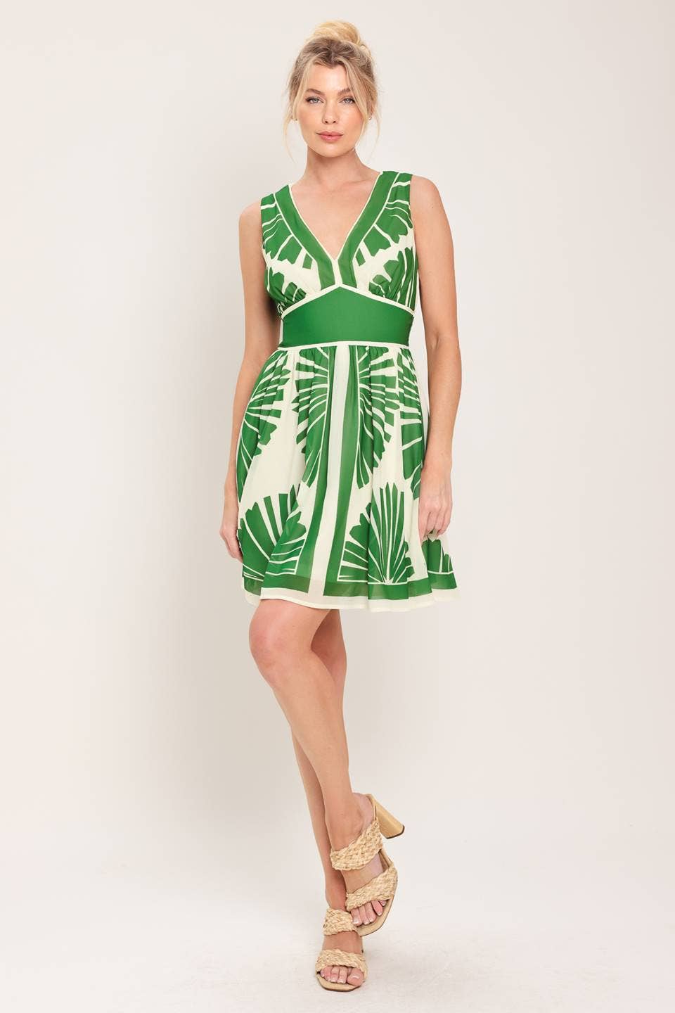 A printed woven mini dress - ID23831