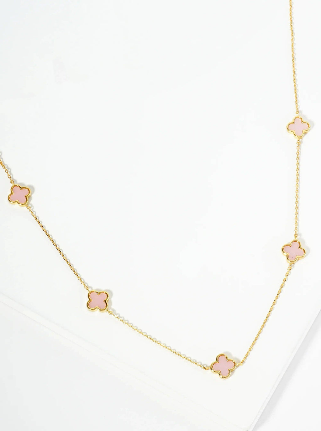 18K Gold Dipped Five 9Mm Quatrefoil Station Necklace