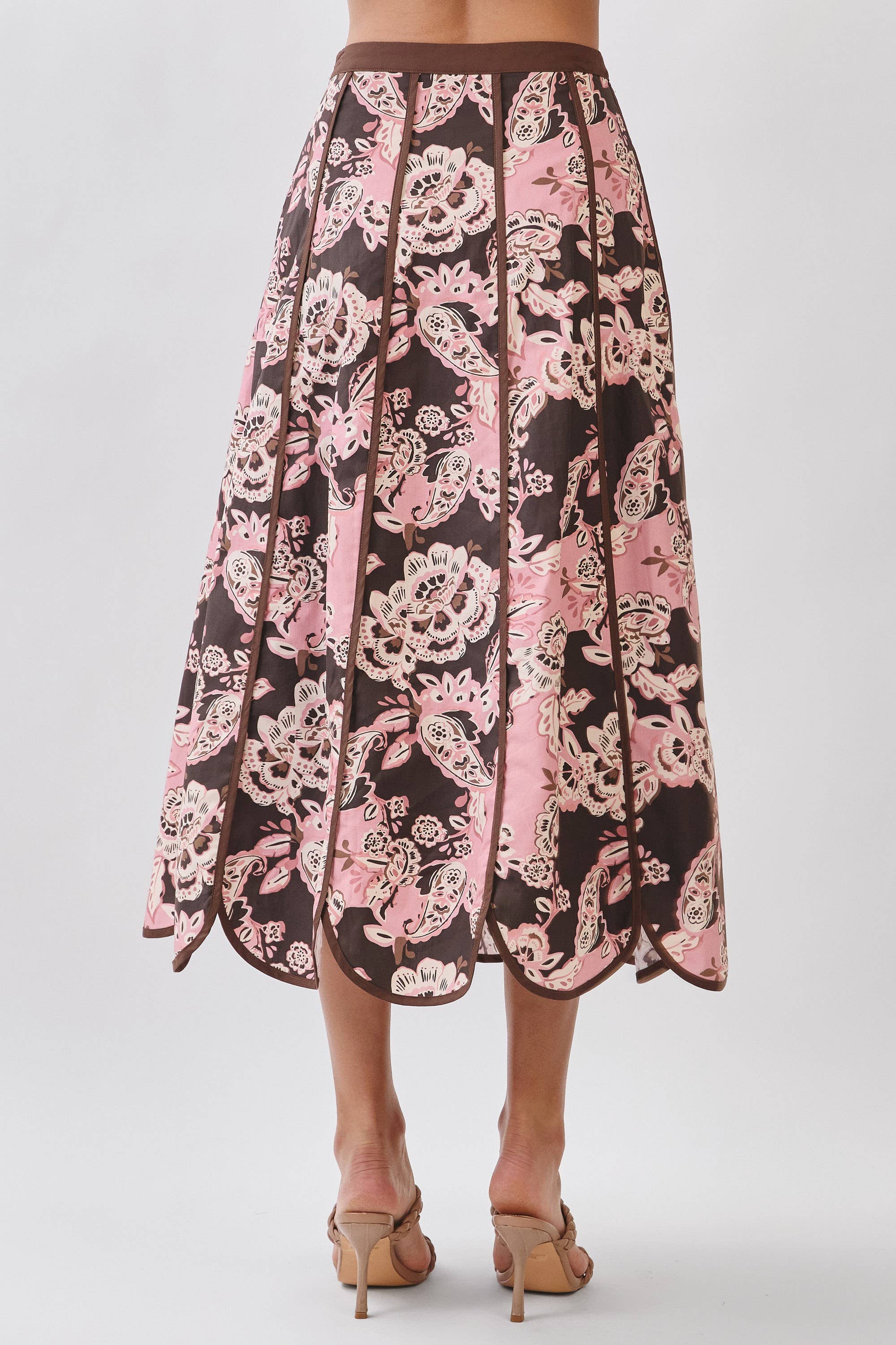CS4094-Floral Print Saclloped Hem Paneled Midi Skirt