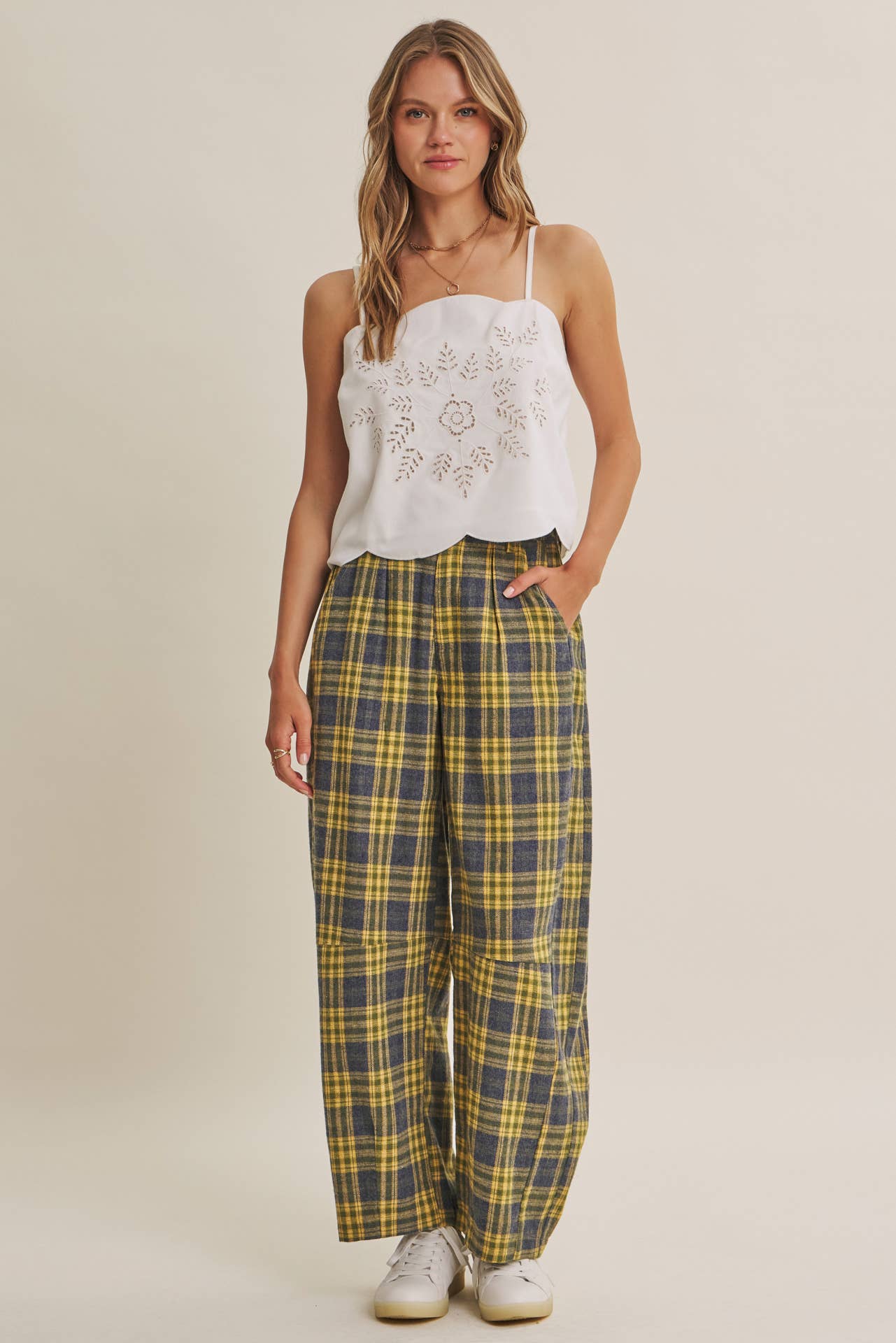 BESTSELLER CUT-OUT EMBROIDERY CAMI TOP WITH SCALLOP HEM