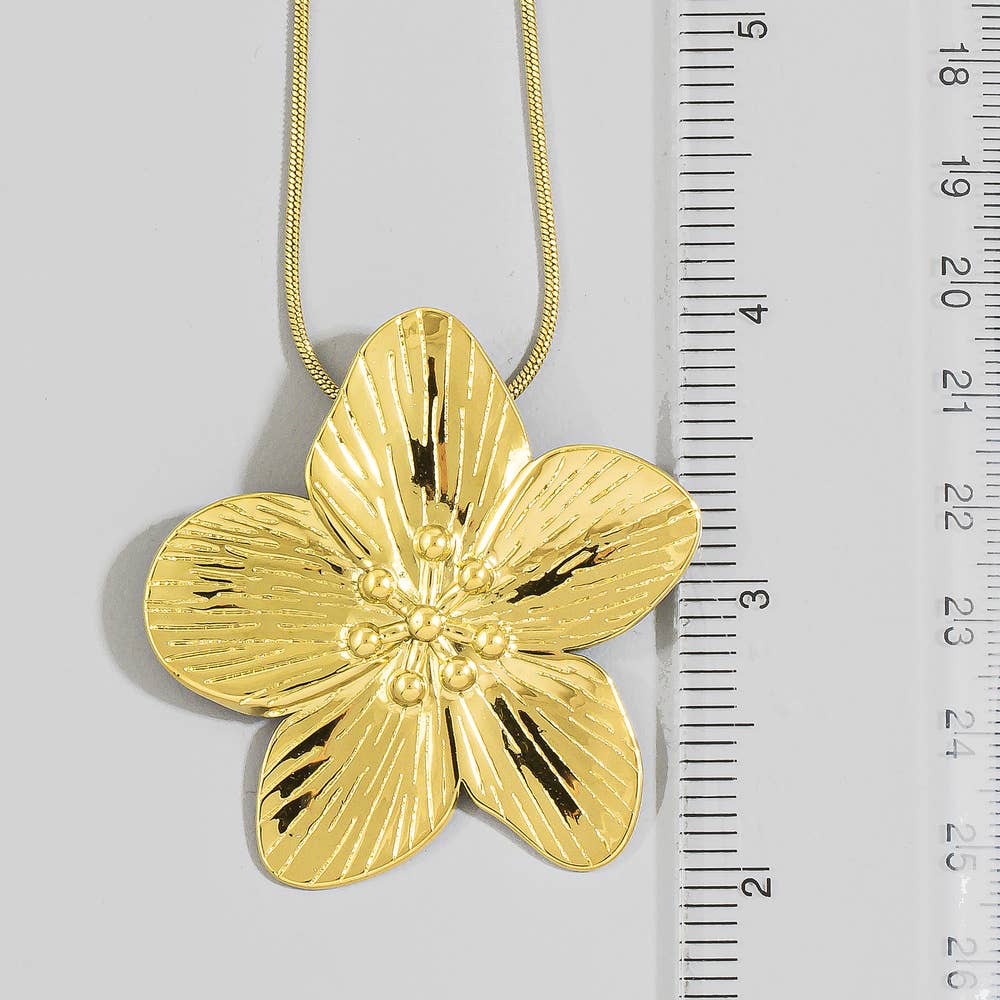 Plumeria Flower Beaded Center Pendant Necklace