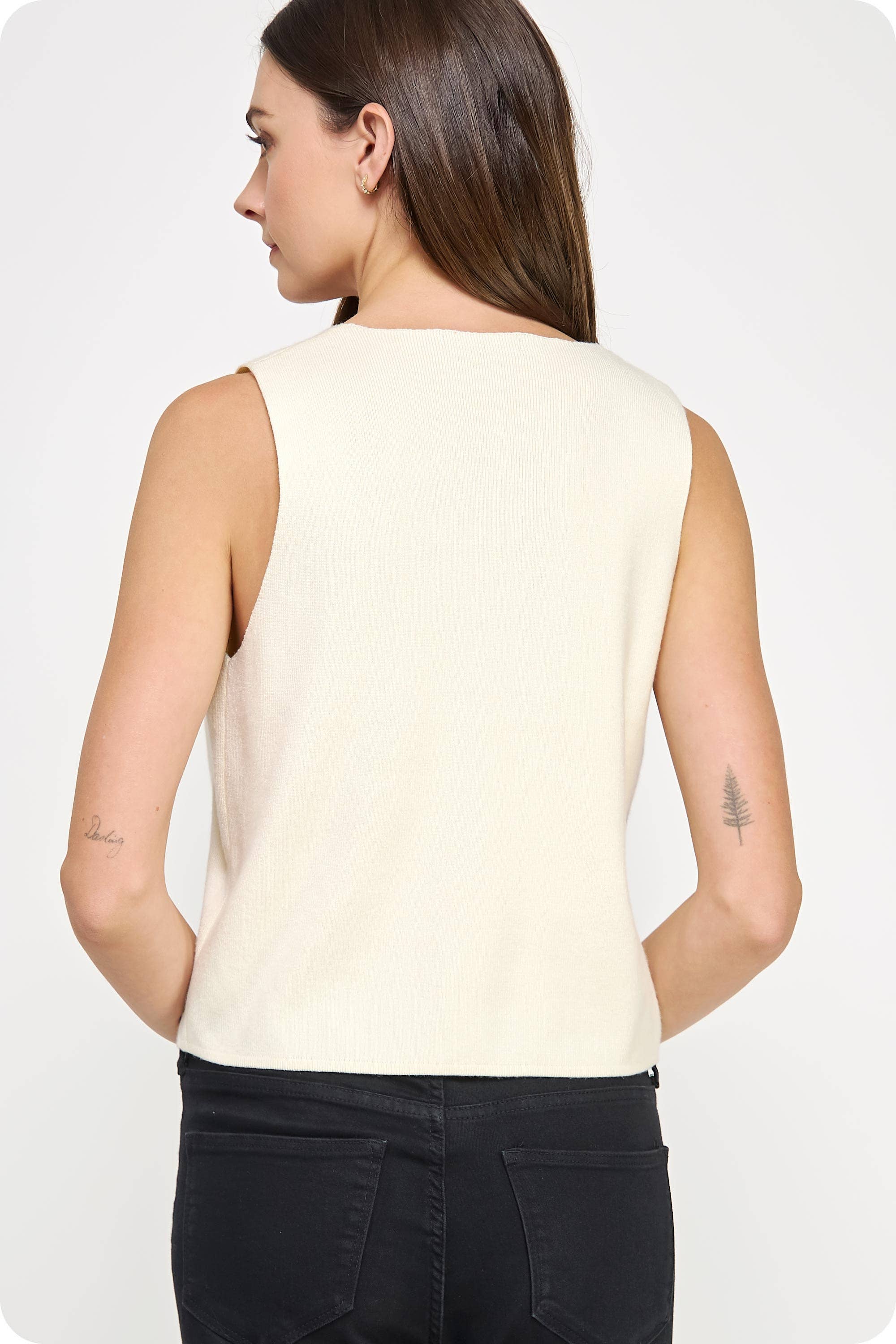 Embroidered Sleeveless Knitted Vest Top