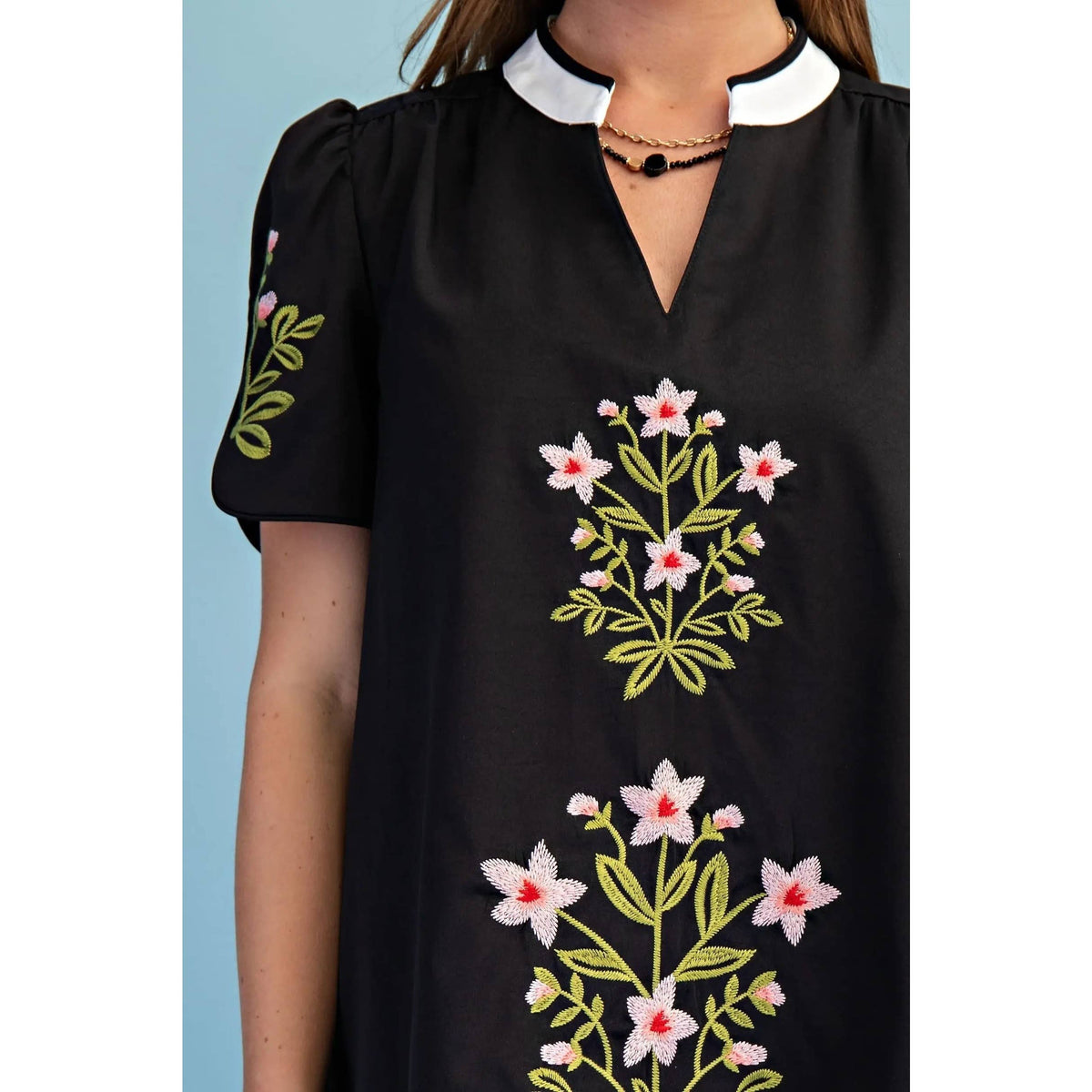 NEW Floral Embroidered V-Neck Dress