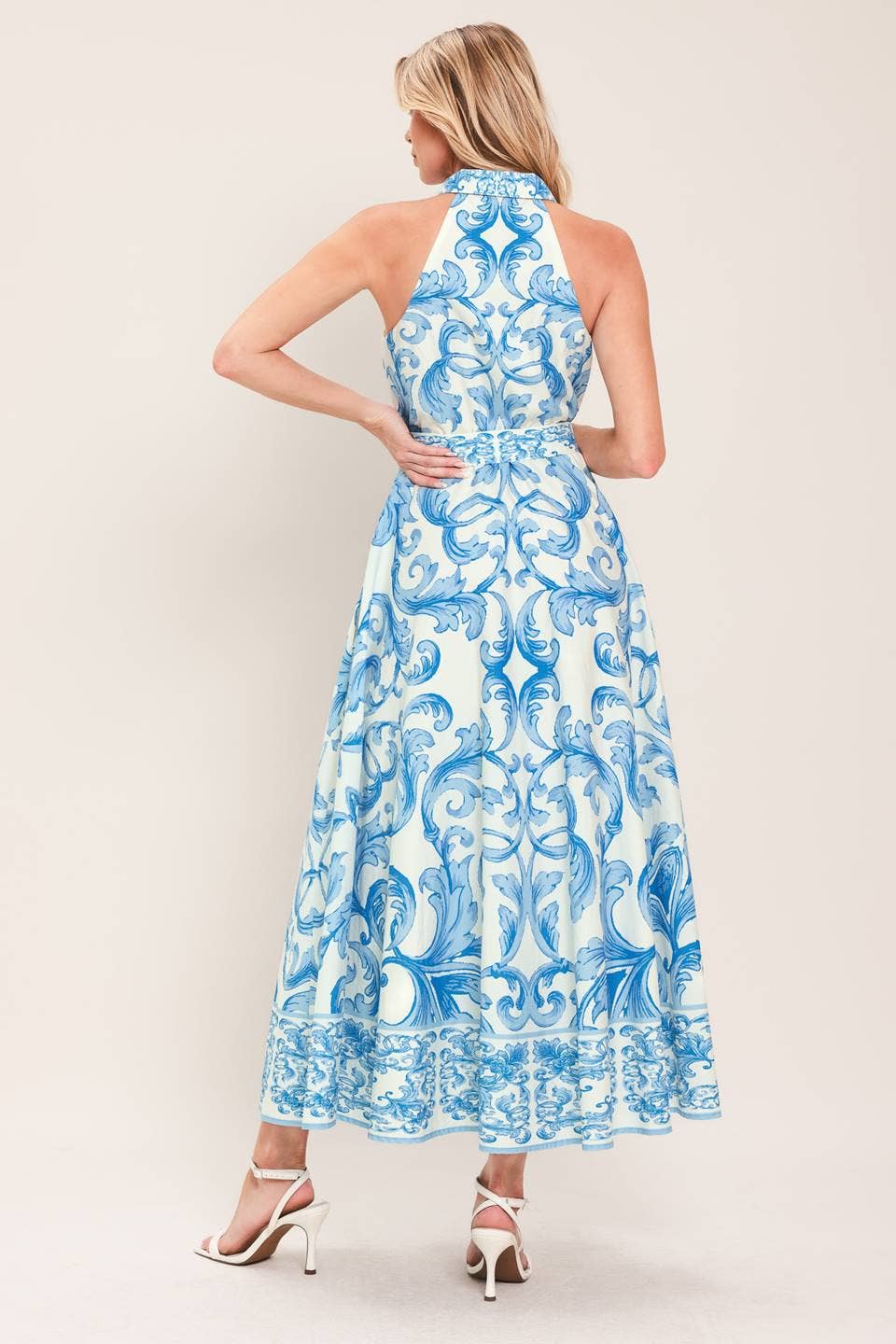 A printed woven maxi dress - ID23800