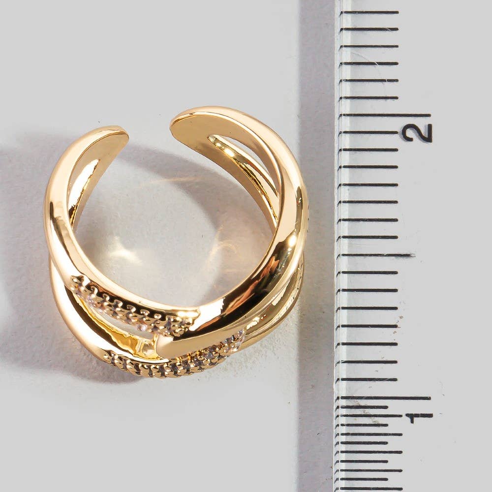 Pave Metallic Loop Link Ring