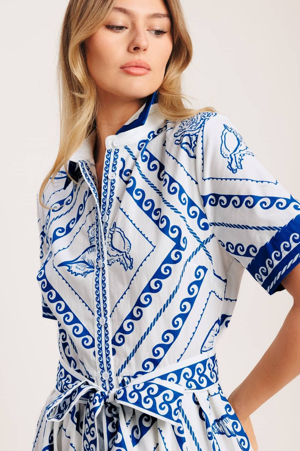 A printed woven mini dress - ID23236