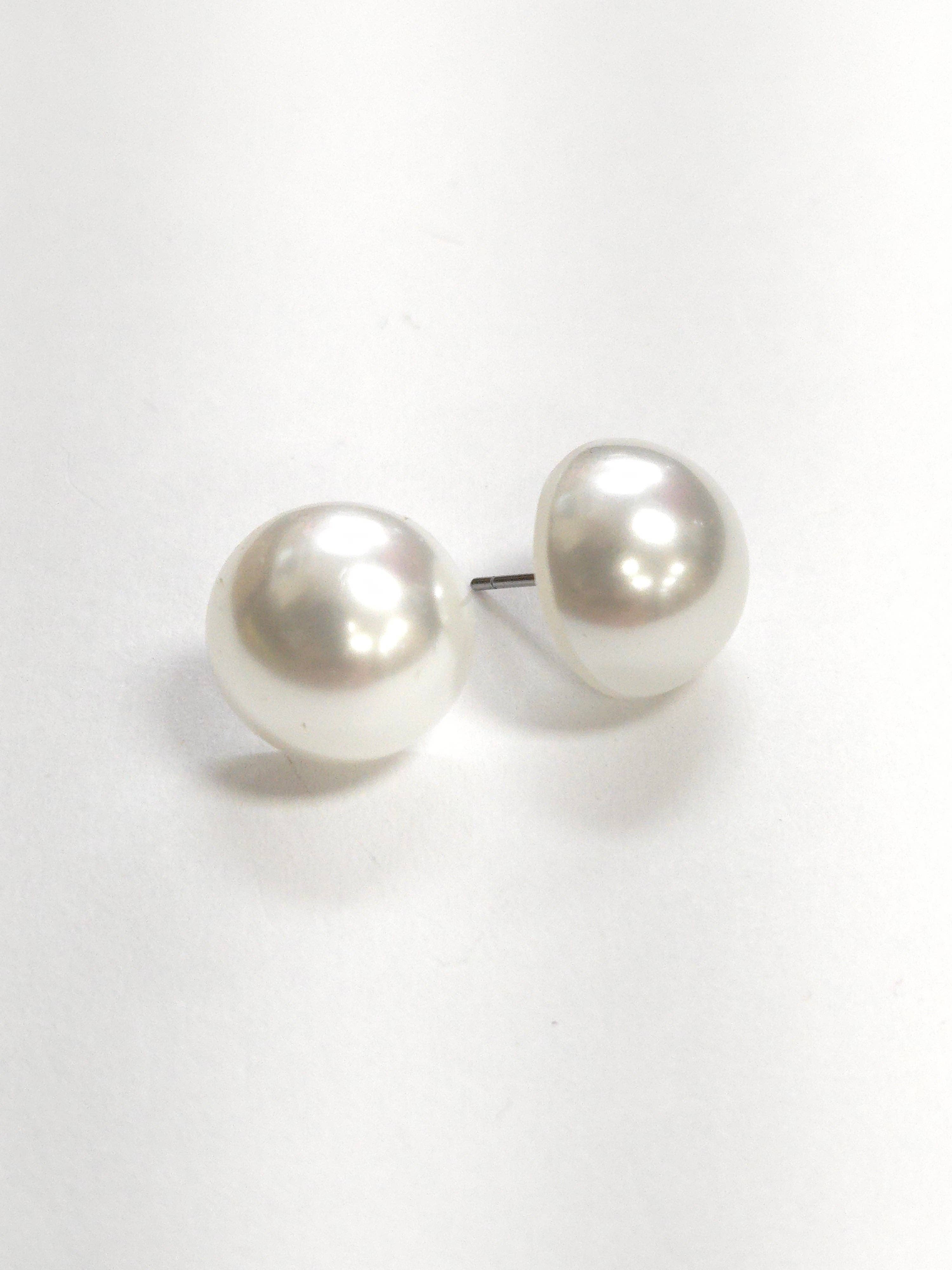 E1490 TE1155 Stud Earrings