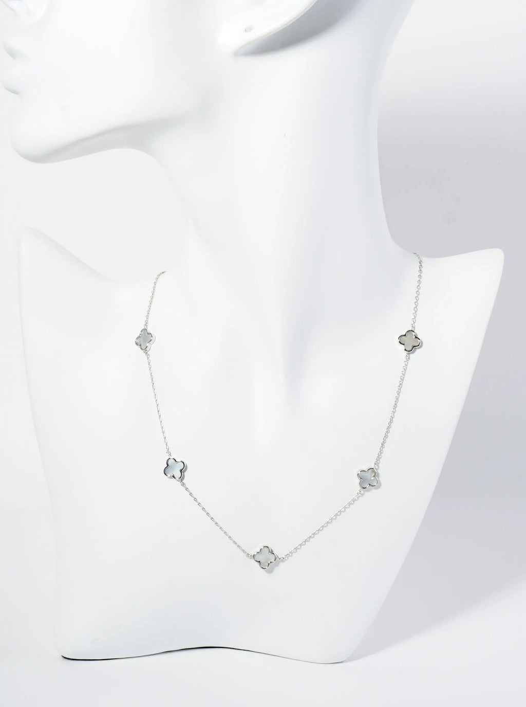 18K Gold Dipped Five 9Mm Quatrefoil Station Necklace