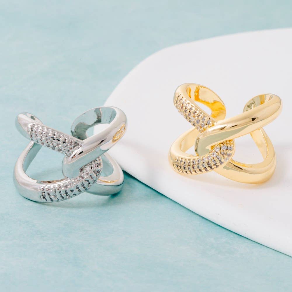 Pave Metallic Loop Link Ring