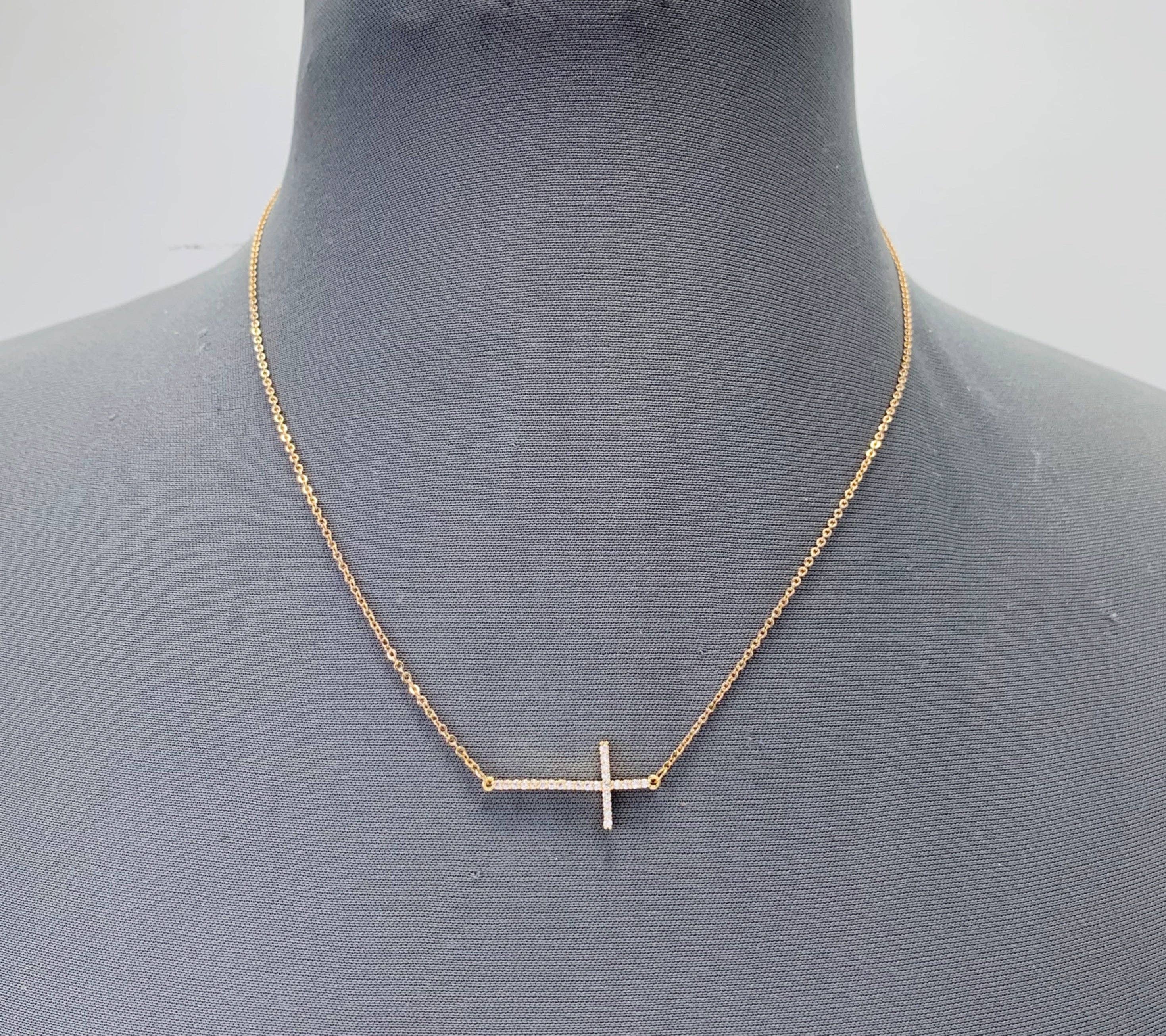 N0045 17777 Pendant Dainty Necklaces