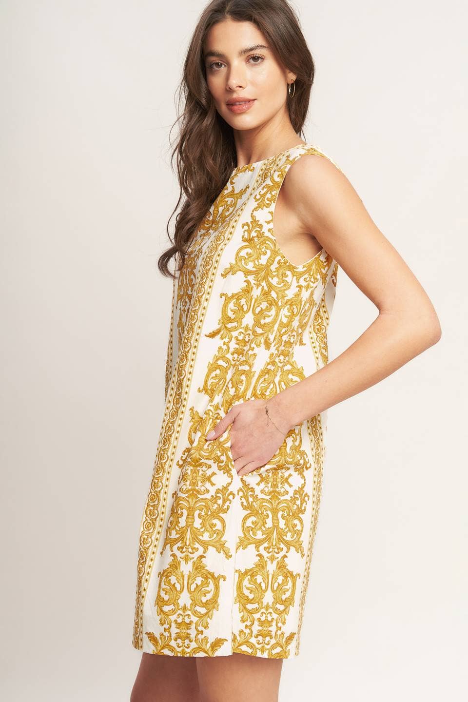 A printed woven mini shift dress - ID23295