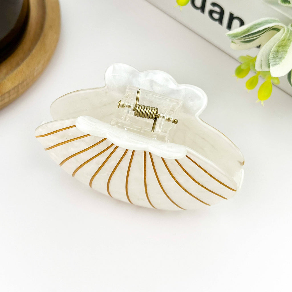 Vintage White Shell Hair Claw Clip, Elegant Hair Clip