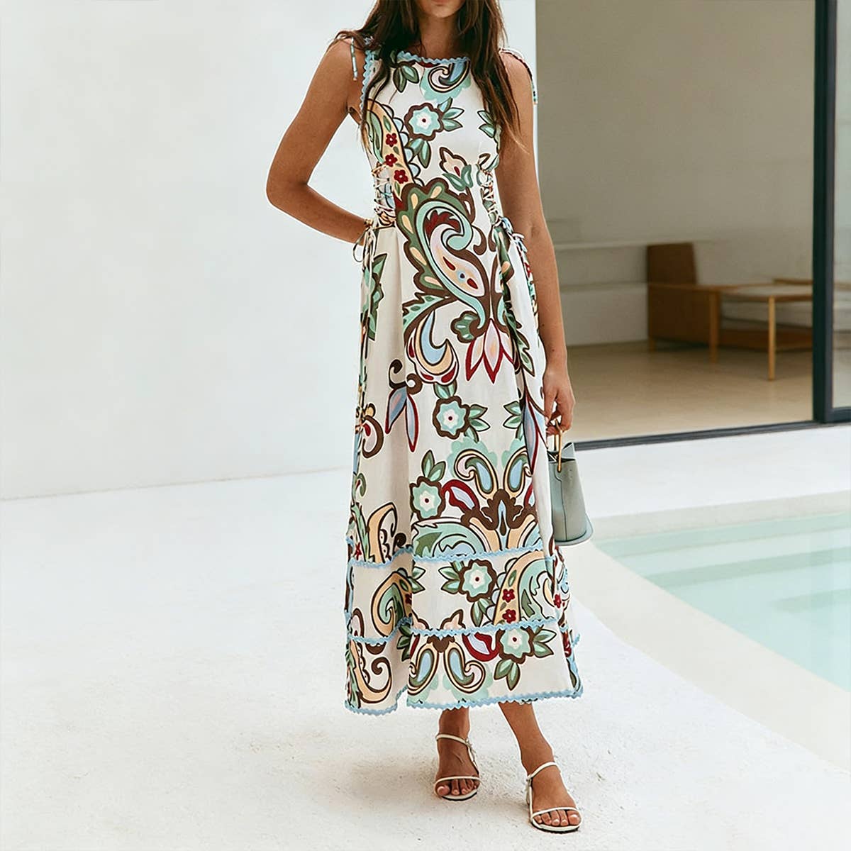 Fashionable linen sleeveless blouse-style dress