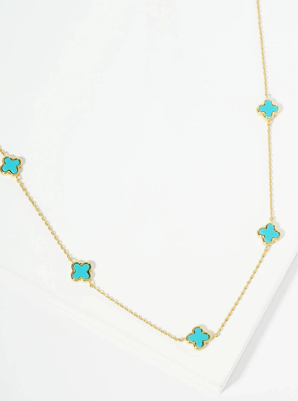 18K Gold Dipped Five 9Mm Quatrefoil Station Necklace